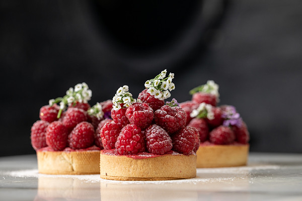 Yumgo Vegan Raspberry & Shortcrust Pastry Tart