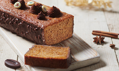 Gingerbread-Style Cake